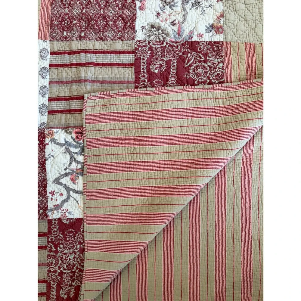 Ballard Designs Annabel Heirloom Patchwork Quilt Double/Full Comforter Burgundy